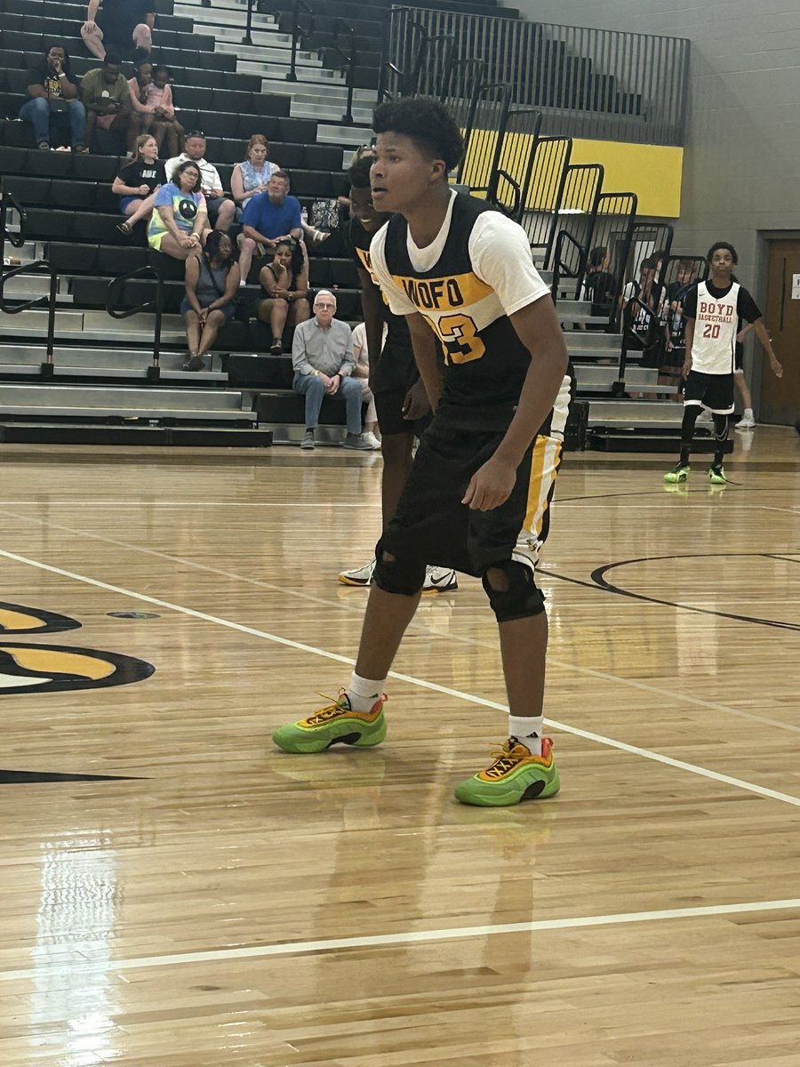 Cody Thomas (@cody_thom33) on Twitter photo 🚨 Stock-Riser Alert: 2027 Omari Jointer <a href="/JointerOmari/">Omari Jointer</a> (Woodford County)
Omari Jointer was everywhere — like a blur in transition and a shadow on defense. The 2027 guard played with bounce in his step and fire in his chest, flying up and down the floor like he had rockets in his 🚨 Stock-Riser Alert: 2027 Omari Jointer <a href="/JointerOmari/">Omari Jointer</a> (Woodford County)
Omari Jointer was everywhere — like a blur in transition and a shadow on defense. The 2027 guard played with bounce in his step and fire in his chest, flying up and down the floor like he had rockets in his
