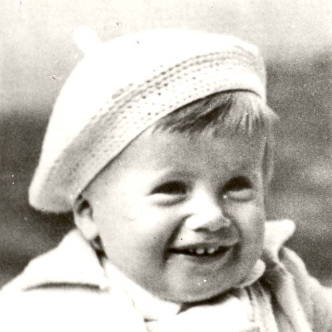 22 June 1942 | A Hungarian Jew, István Blankenberg, was born.

In May 1944 he was deported to #Auschwitz and murdered in a gas chamber.