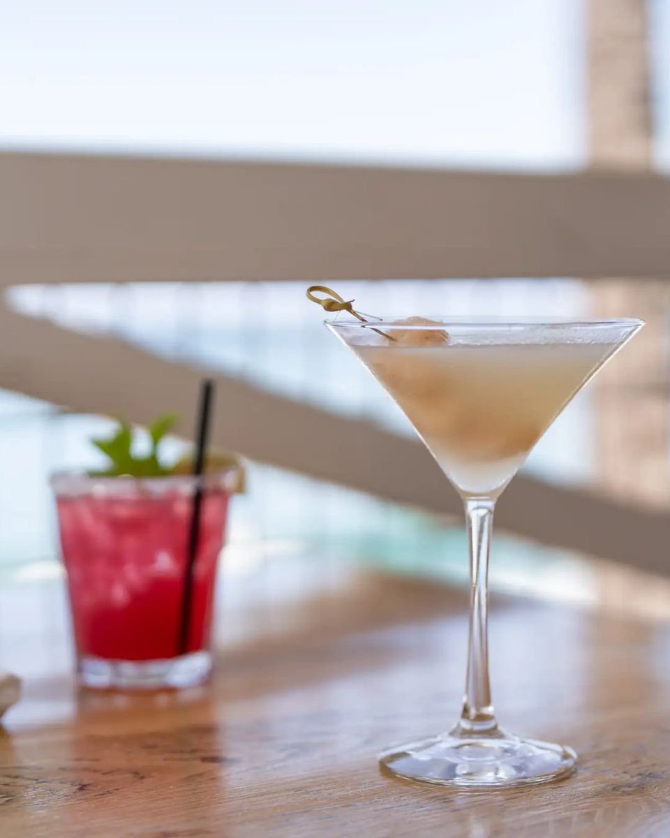 FostersKitchen's tweet photo. 🍹 Good vibes + good food = the perfect summer at Foster's!

Visit Us Today!
📲 https://t.co/0l9LH5qopP https://t.co/AUi26J0vaC