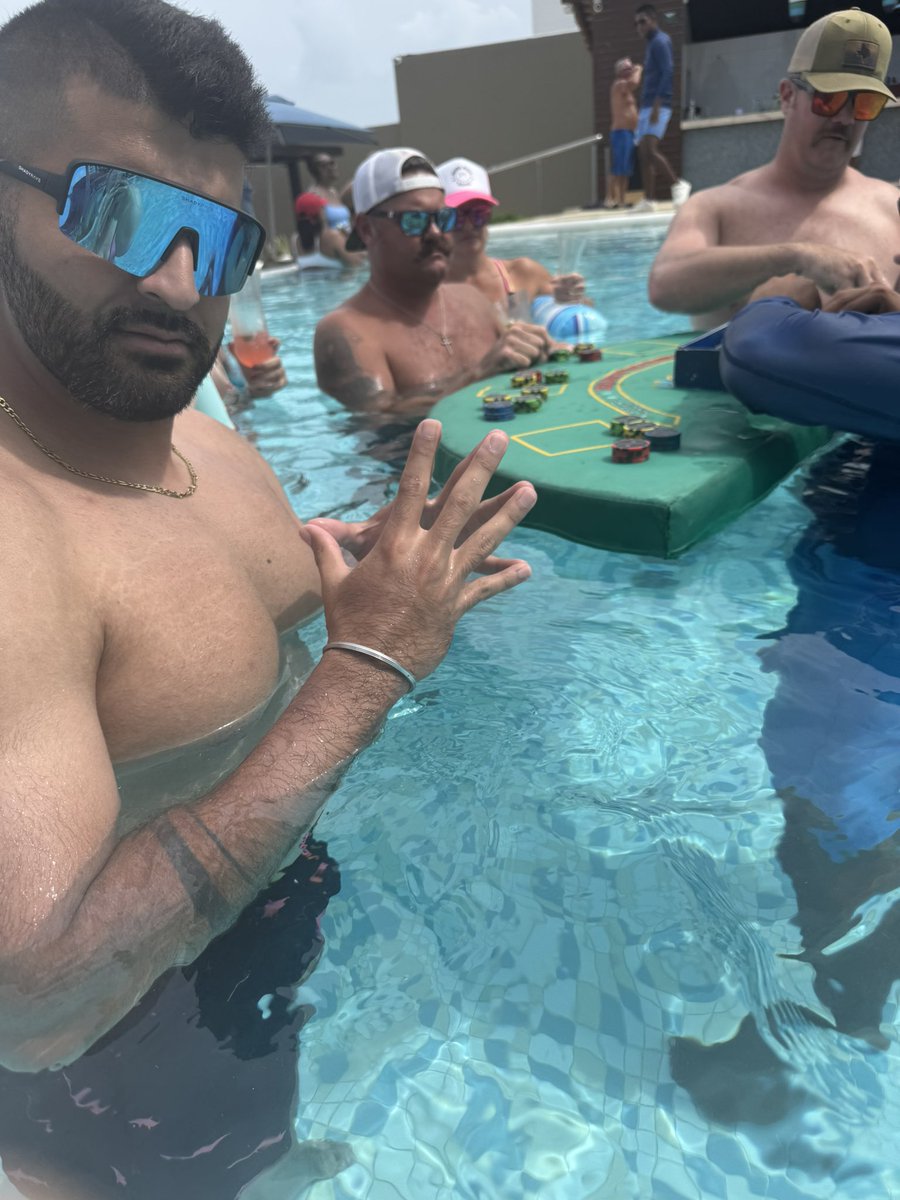 Hola from Cancun!