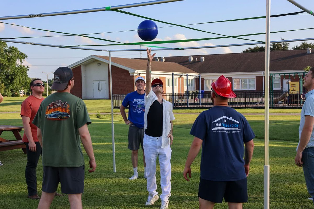 Seth Schwab tweet media