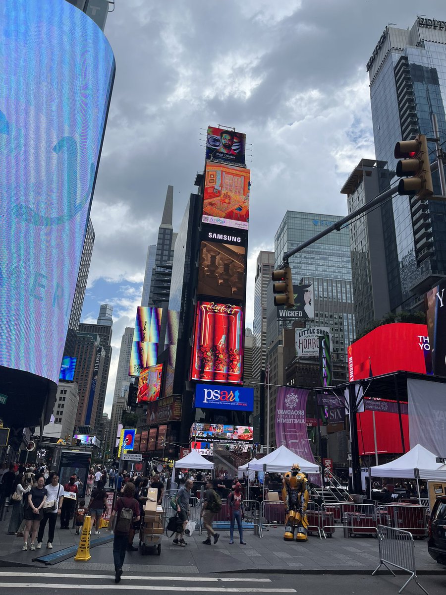 Brros___'s tweet photo. Nueva York, wow! 😍 https://t.co/IGAxRofvFJ
