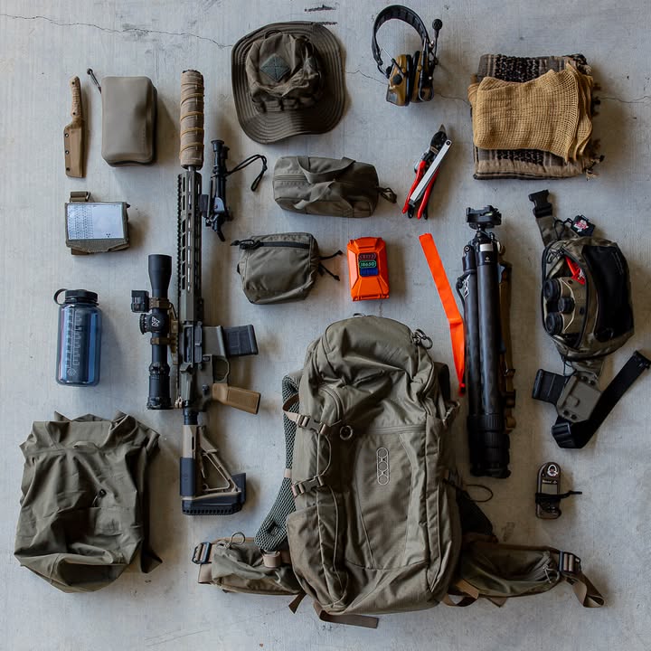 Eberlestock's tweet image. Rate @jimmybrodriguez setup – Finding that perfect balance between "prepared for everything" and not bringing the kitchen sink is the name of the game.
-
#Eberlestock #GetOutThere #nrlhunter #prsmatch #geardump