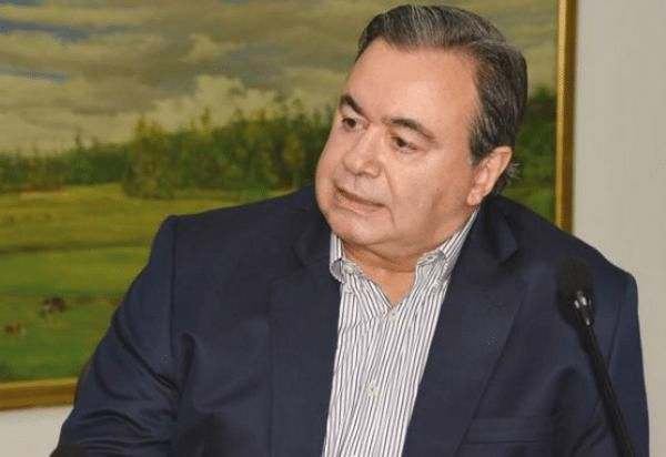 antamanece's tweet photo. Falleció Guillermo Mejía, abogado, exmagistrado del Consejo Nacional Electoral. Ocupó varios cargos públicos en Antioquia y Medellín. Con gran experiencia en temas de derecho Q.E.P.D https://t.co/4oOBFe8mj5