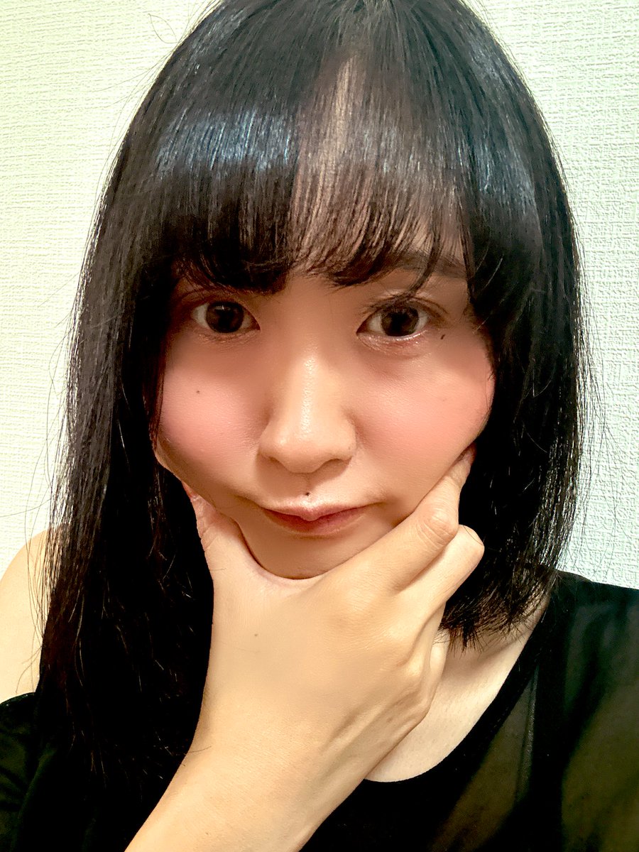 0622_rena's tweet photo. 生まれた！！！
おたおメッセージありがとう😭😭😭 https://t.co/UOFNCu6HaS