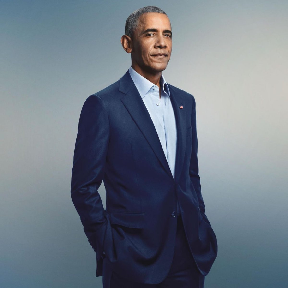 🚨BREAKING: Barack Obama’s annual salary as President: $400,000.

His net worth before office: $1.5 MILLION.
His net worth now: $135 MILLION.

Should DOGE take a closer look?

YES or NO?