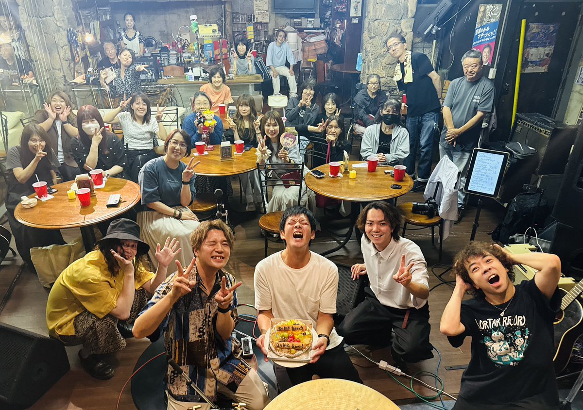 admwtpgj1056's tweet photo. #KaiYa #宮川鉄平 #斉藤慶 #香川裕光 #楠瀬大地 みんな素敵なライブありがとう!!
めっちゃ号泣して😭めっちゃ爆笑🤣
ラストSPECIAL UNPLUGGED SESSION🚀
本当に幸せな時間をありがとう🥰
#小手指サウンドストーン
#ラッシーさん ありがとうございました😊 https://t.co/ry8sazwQuS