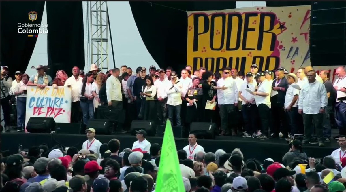 [En vivo] Un pacto por La Paz Urbana de Medellín youtube.com/live/4rJwC6Ok6… vía <a href="/YouTube/">YouTube</a> <a href="/petrogustavo/">Gustavo Petro</a> desde la Alpujarra