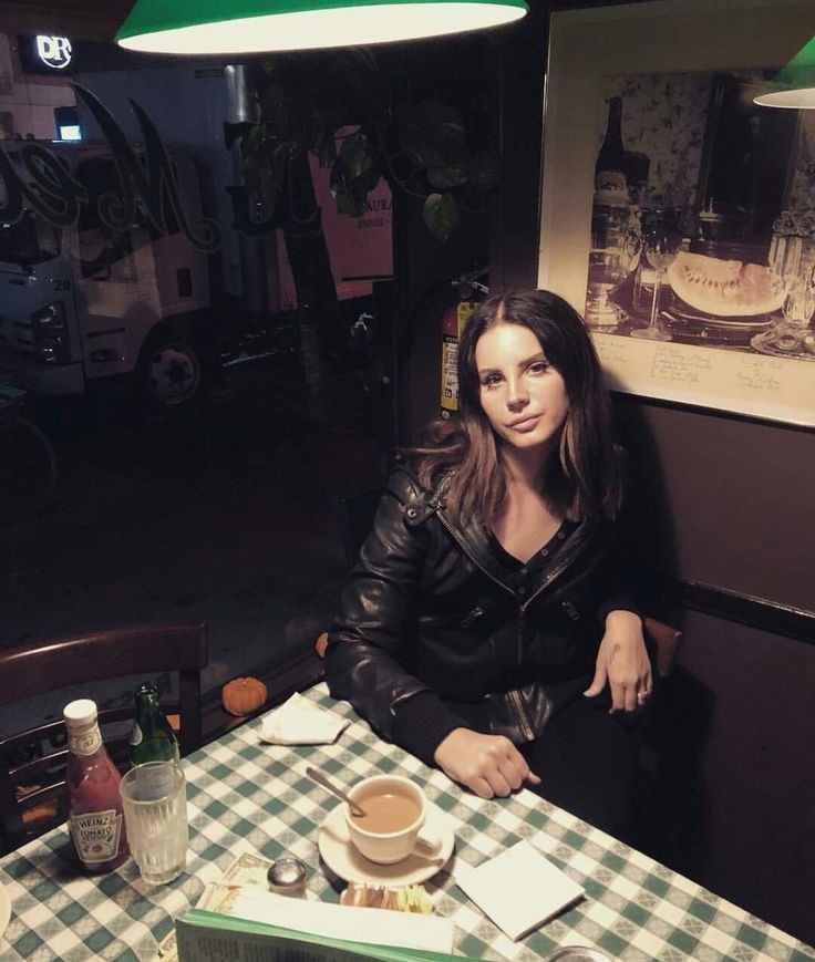 la saque a merendar por su cumple te amo gorda