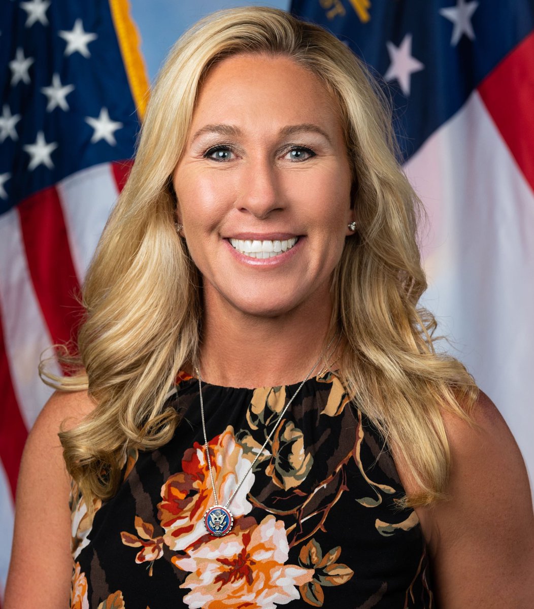 TheodorCarvalho's tweet photo. ���🇸🇮🇱 A congressista americana Marjorie Taylor Greene critica duramente Netanyahu .

Não haveria bombas caindo sobre o povo de Israel se Netanyahu não tivesse lançado bombas sobre o povo do Irã primeiro. Israel é uma nação com armas nucleares. Esta não é a nossa luta. A paz é a resposta.