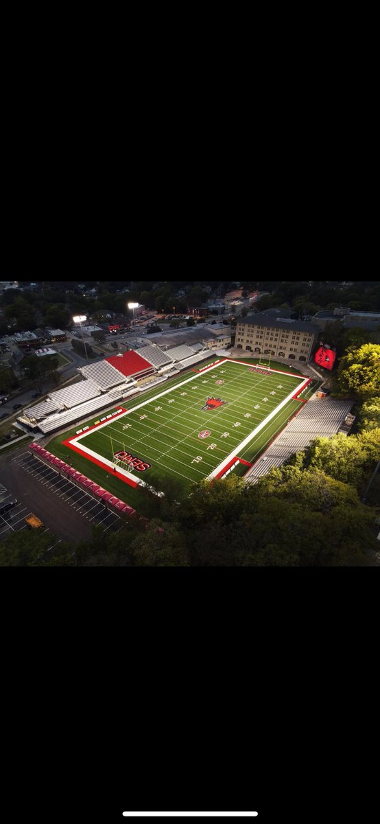 Dontavous white/ AKA Dman (@dontavouswhite8) on Twitter photo After a great conversation with <a href="/_CoachDes/">Desmond Noird</a> I am proud to receive my first d1 offer from Southeast Missouri state university 🙏🏾<a href="/SEMOfootball/">SEMO Football</a> After a great conversation with <a href="/_CoachDes/">Desmond Noird</a> I am proud to receive my first d1 offer from Southeast Missouri state university 🙏🏾<a href="/SEMOfootball/">SEMO Football</a>