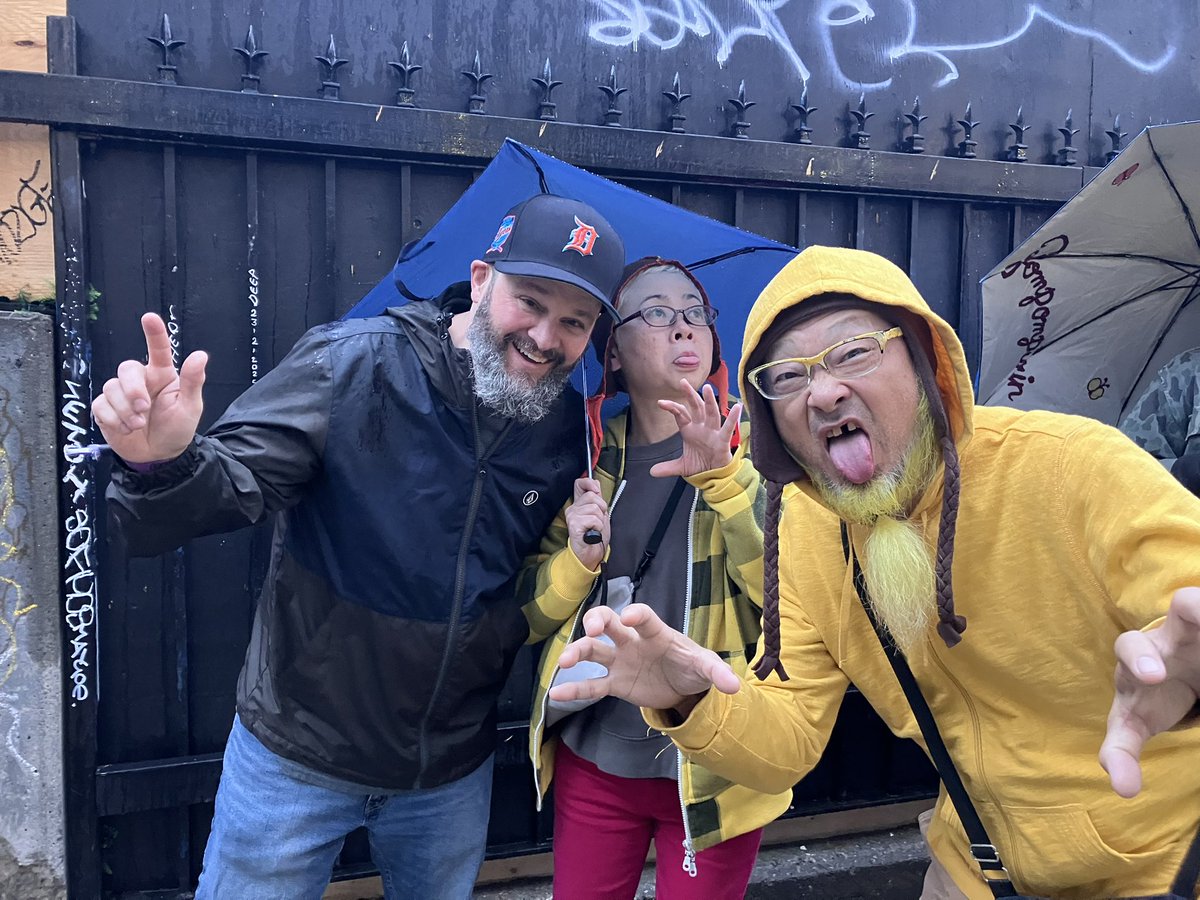 T-rex (@trevordoiron) on Twitter photo I keep running into <a href="/peeyellow/">Peelander-Yellow!!!</a> around <a href="/sledisland/">sledisland</a> Waiting in line for The Mummies last night! #peelanderz I keep running into <a href="/peeyellow/">Peelander-Yellow!!!</a> around <a href="/sledisland/">sledisland</a> Waiting in line for The Mummies last night! #peelanderz