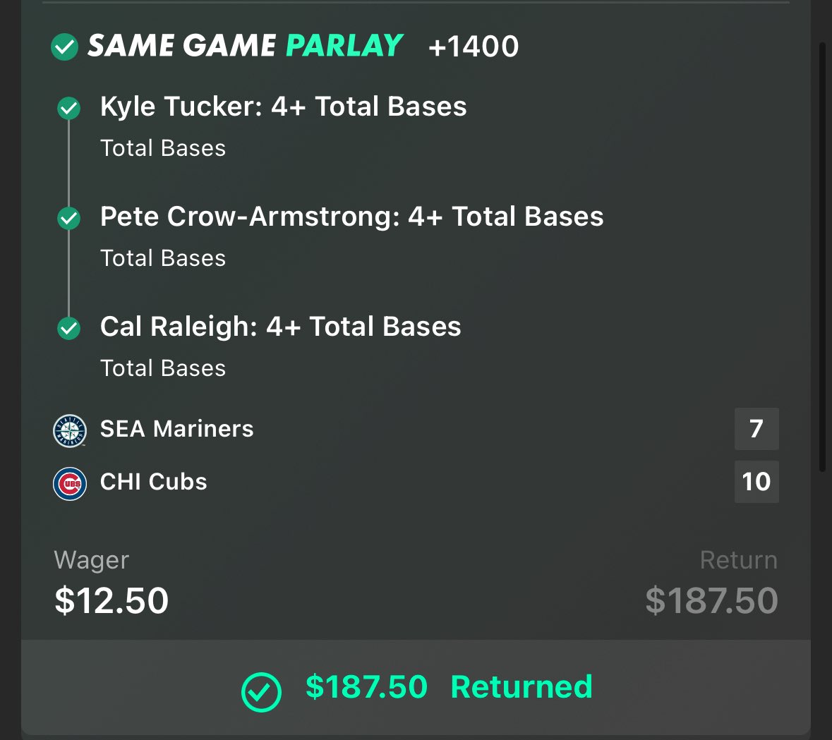 BuddhaCapper's tweet image. Classic Wrigley game had to go all in with those bases! @ThaLoungeSports 
They all Hit HRs! 
whop.com/c/larrys-loung…

#mlb #fanduel #bet365