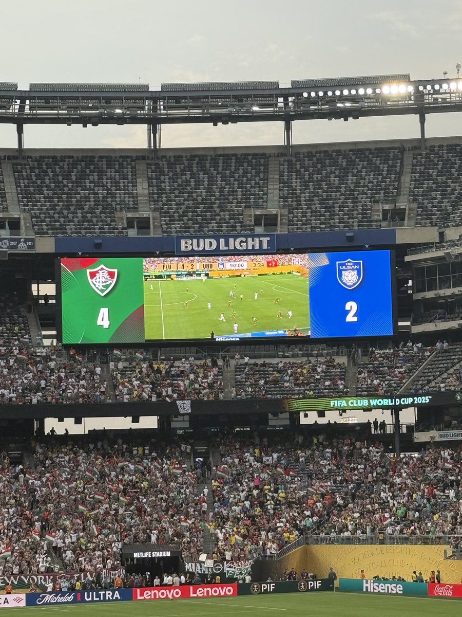 WHAT. A. GAME. #FIFACWC

🇭🇺🇭🇺🇭🇺🇭🇺