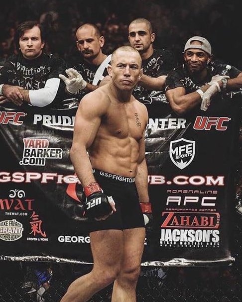 McGregorRousey2's tweet image. -No ducking
-No PED failures
-No wife beatings
-No hit and runs on pregnant ladies
Just the undisputed GOAT🐐
