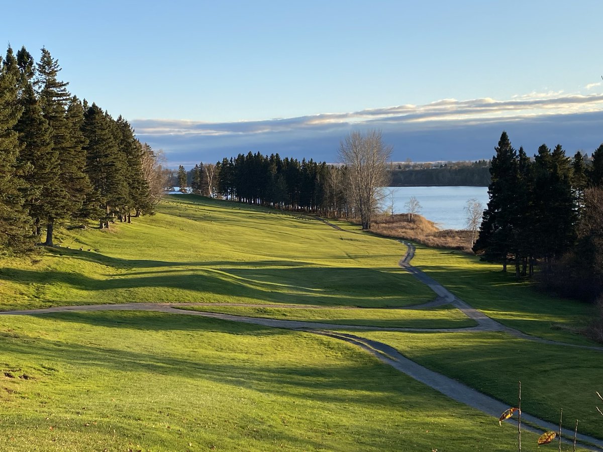 RileyJohnsGolf's tweet image. Had a nice site visit to Gowan Brae Golf and Country Club with @KeithRhebb this spring as we finalize the club’s masterplan design work. A special gem in New Brunswick, certainly well worth the trip for the intrepid golfer.
@RhebbAndJohns