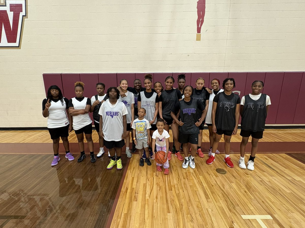 LADY NUBIANS BB 🏀 tweet media