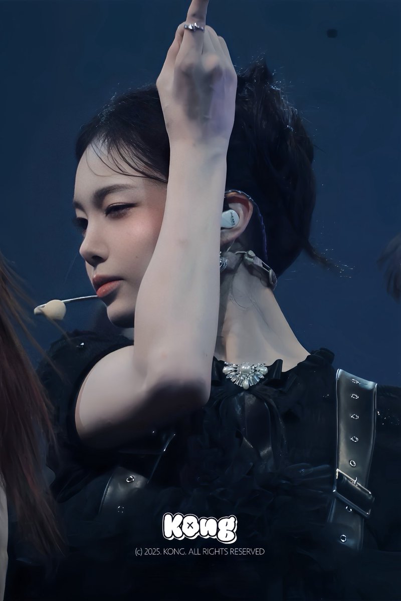 Iankongee's tweet image. 250621 SMA
πββ¬
#IAN #μ΄μ
#Hearts2Hearts #νμΈ ν¬νμΈ