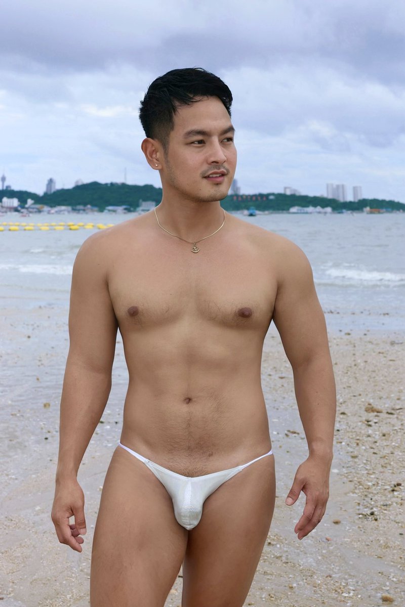 Shoutout to  <a href="/PinoyProWaxer/">PinoyProWaxer</a> for the clean wax &amp; snatched trim 🔥 Feeling smooth as the Pattaya breeze 🏖️

#FreshAndBeachy #PattayaBeach