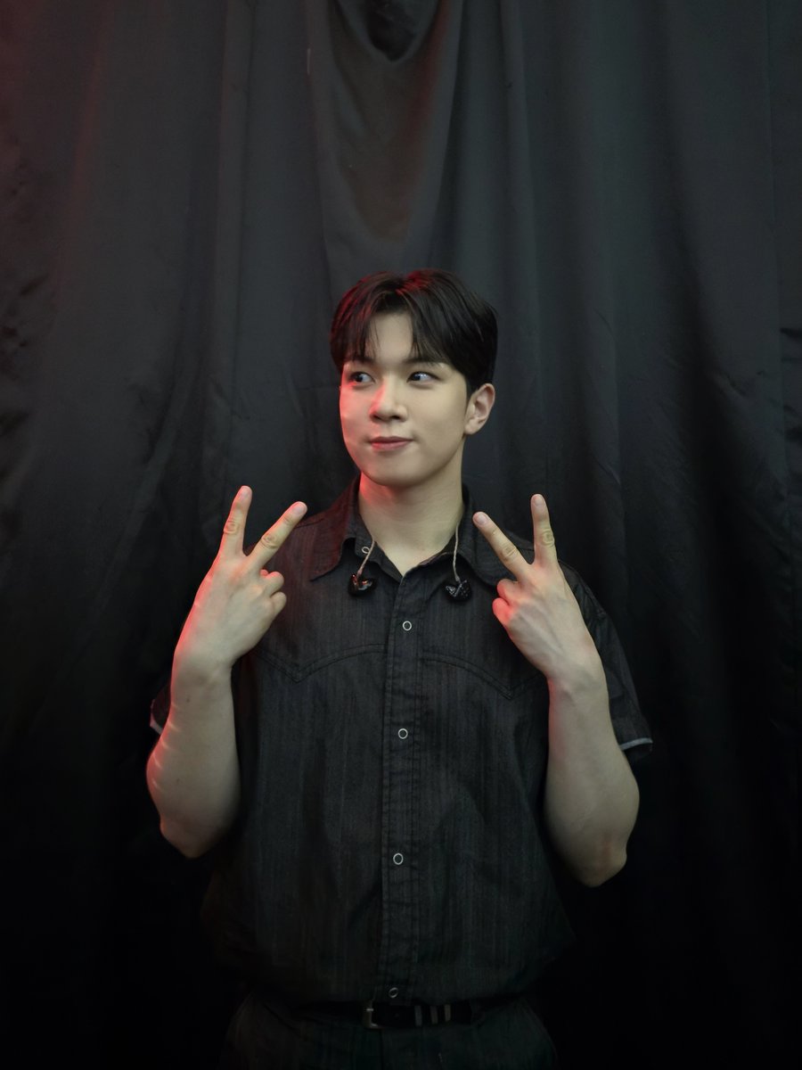 NFlyingofficial's tweet photo. [Notice] N.Fia Check✔

📺 MBC 복면가왕
⏰ 5:50PM (KST)

#NFlying #엔플라잉 #유회승 #YooHweSeung #Everlasting #에버래스팅 #만년설 https://t.co/I2RG6UOA4S