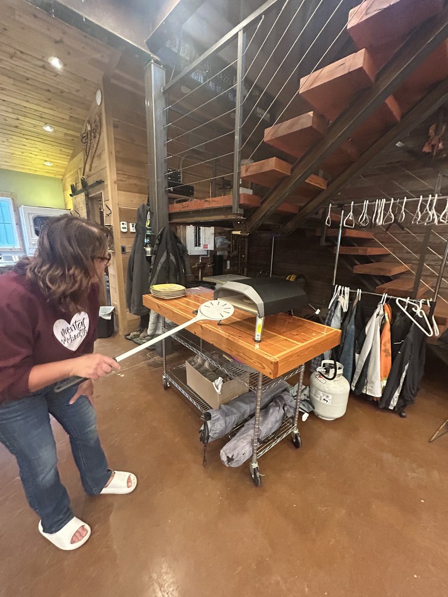 Jeff Hoiness tweet media