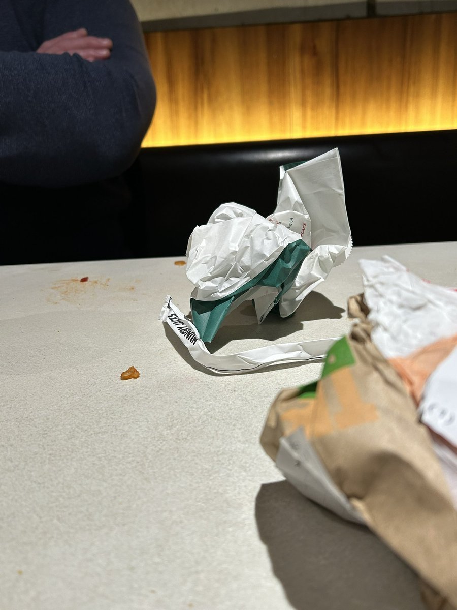 radaust's tweet photo. @HungryJacksAU Pitt &amp; Park street Sydney needs to address cleanliness of store. 17, 18, 19 June, late evening, bins overflowing, rubbish on tables and floors. Food was good, but cleanliness was a major detractor. I’m a raving fan of HJ, but cleanliness is everything #hospitality https://t.co/icRlCMVNDk