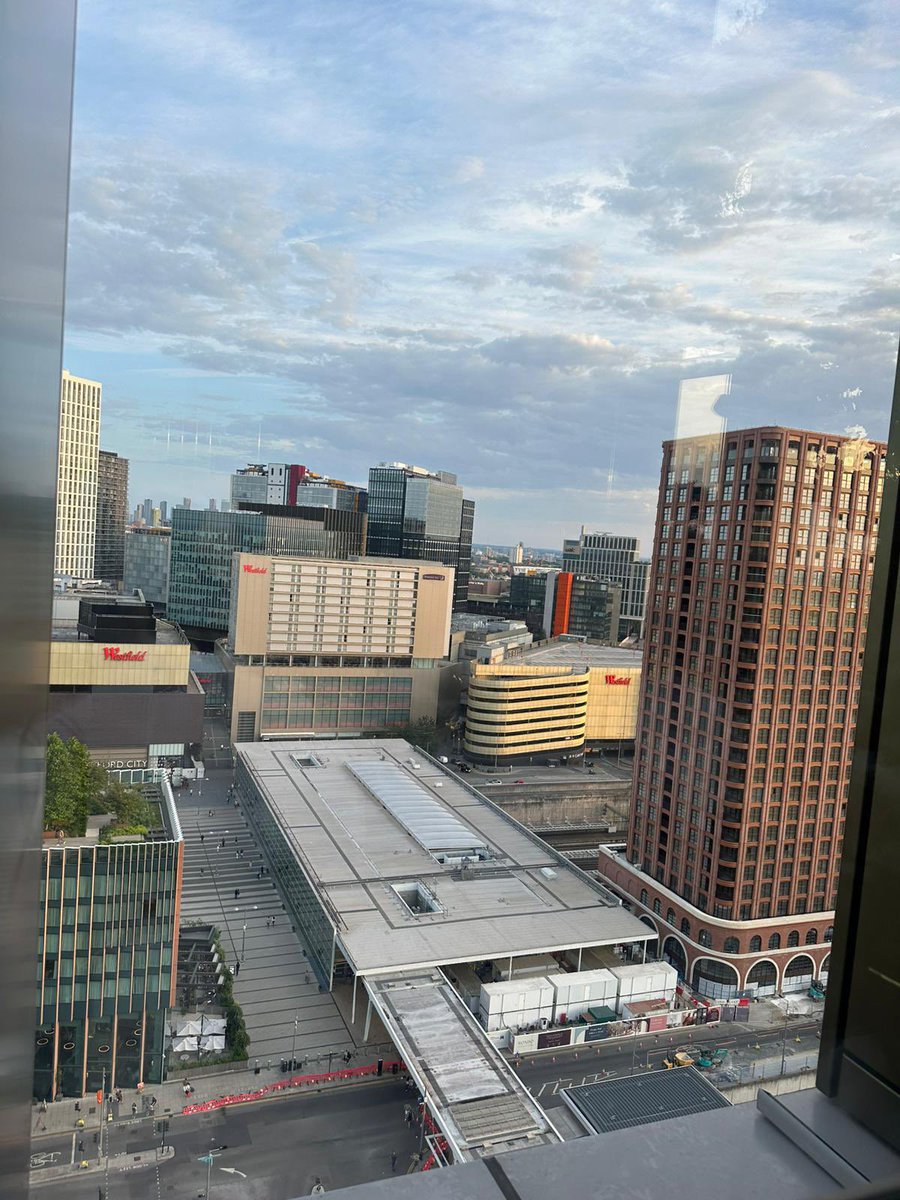 See all of you waiting…. Lol
My day in four pics at my roof top party 🥳😁