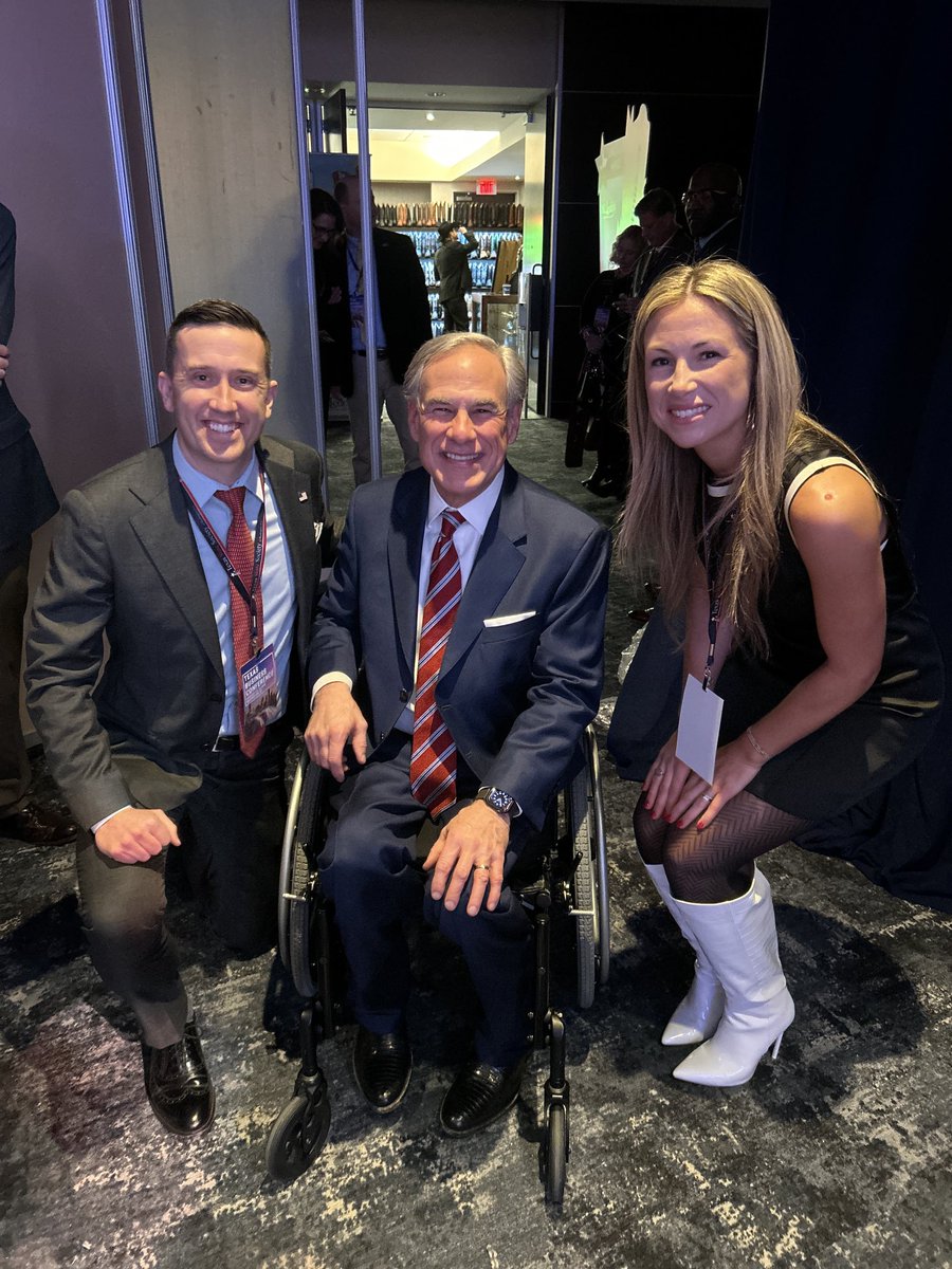 Lee ₿ratcher (@lee_bratcher) on Twitter photo Texas Governor <a href="/GregAbbott_TX/">Greg Abbott</a> just signed the Texas Strategic Bitcoin Reserve bill! The future of finance is digital and the future of capital formation is in Texas!! Texas Governor <a href="/GregAbbott_TX/">Greg Abbott</a> just signed the Texas Strategic Bitcoin Reserve bill! The future of finance is digital and the future of capital formation is in Texas!!