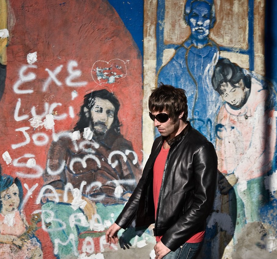not_eleo's tweet photo. Oasis in Argentina (2006) https://t.co/CZzH99csXZ