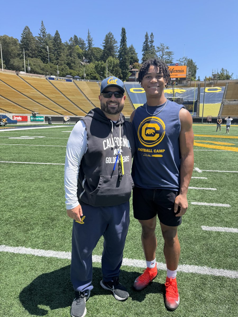 Amar3_Jordan's tweet image. Had an amazing camp at @CalFootball today! Learned a lot and had great conversations with the coaches! ๐ผ๐ก๐จ๐ค ๐๐๐ง๐ฃ๐๐ ๐ฉ๐๐ ๐๐๐จ๐ฉ๐๐จ๐ฉ ๐๐ฝ ๐๐ฌ๐๐ง๐ ๐๐ฃ๐ ๐๐๐ ๐ฉ๐๐ ๐๐๐จ๐ฉ ๐๐ง๐ค๐๐ ๐๐ช๐ข๐ฅ ๐ค๐ช๐ฉ ๐ค๐ ๐๐ซ๐๐ง๐ฎ๐ค๐ฃ๐ ๐ฉ๐ค๐คโก๏ธ
(Unfortunately no video of LBโฆ
