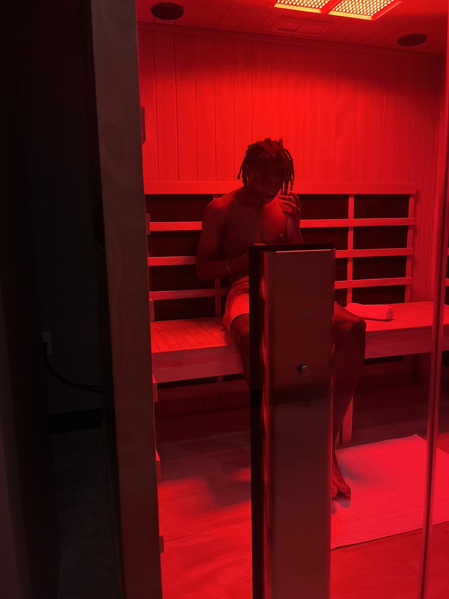 Taking recovery serious #redlightsauna #recruitQuest