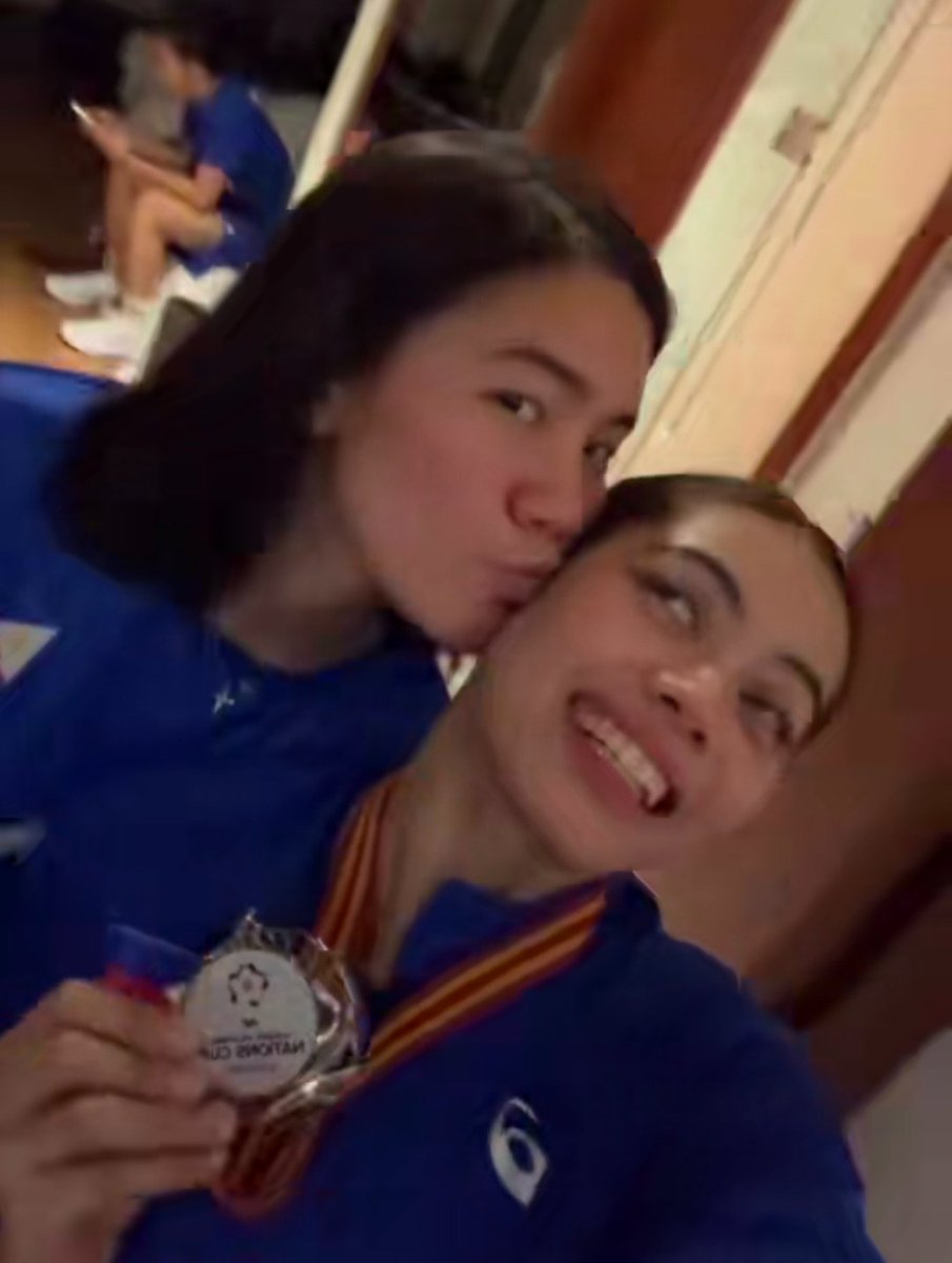 jiamdg's tweet photo. purong puro na si jia sa tiktok ni jen 😭 https://t.co/9Z1Wyhb1dM