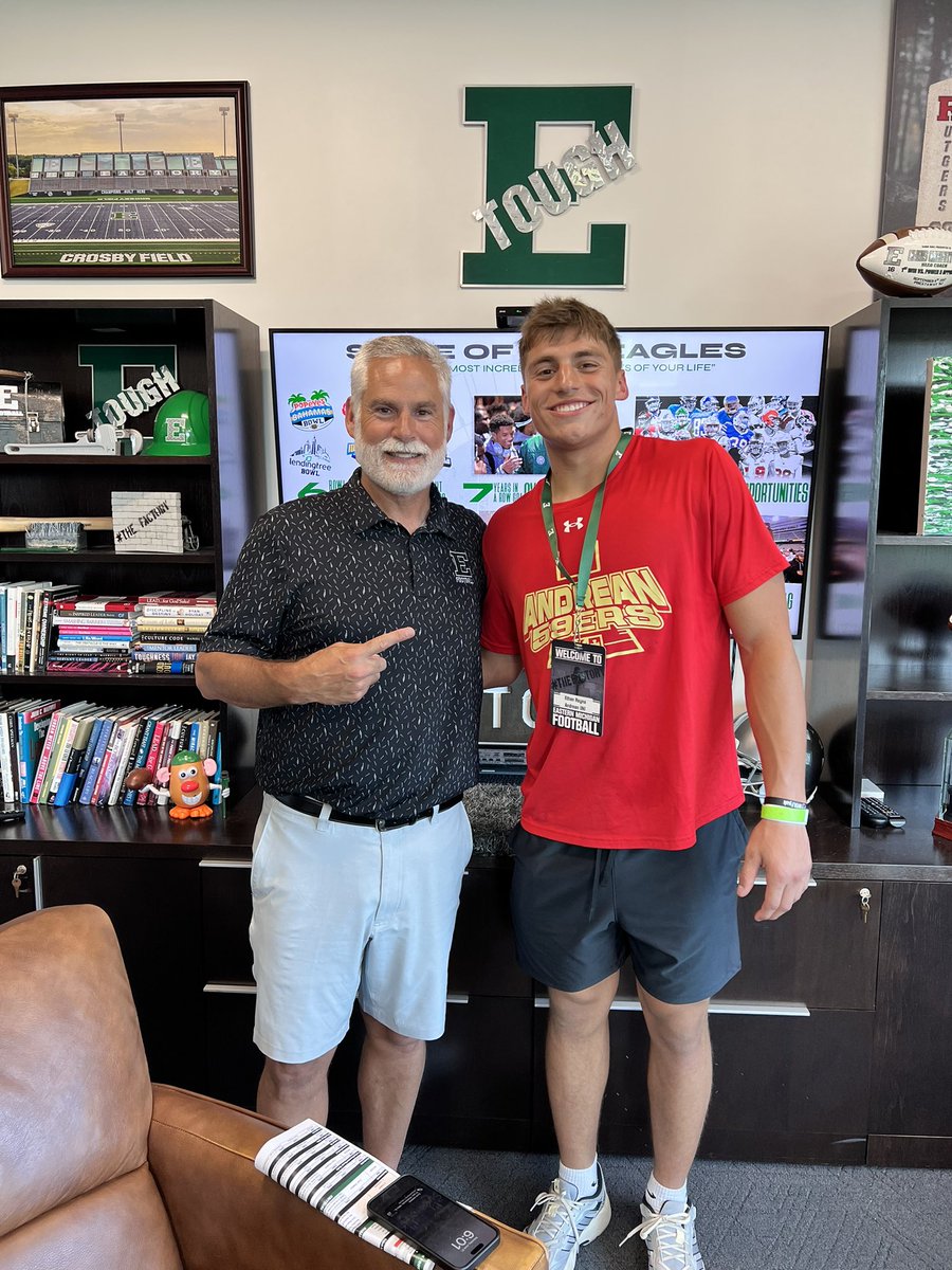EthanReyna44's tweet image. BLESSED to receive an offer from Eastern Michigan University!!! Thank you for the continued support from my coaches, trainers, parents and teammates!
@FootballAndrean
@EMUFB
@EMUFBRecruiting
@Coach_Creighton
@CoachBenNeedham
@CoachSDugan
@LSC_Sports
@AllenTrieu