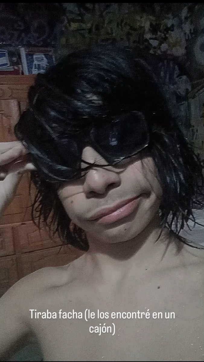 Face reveal