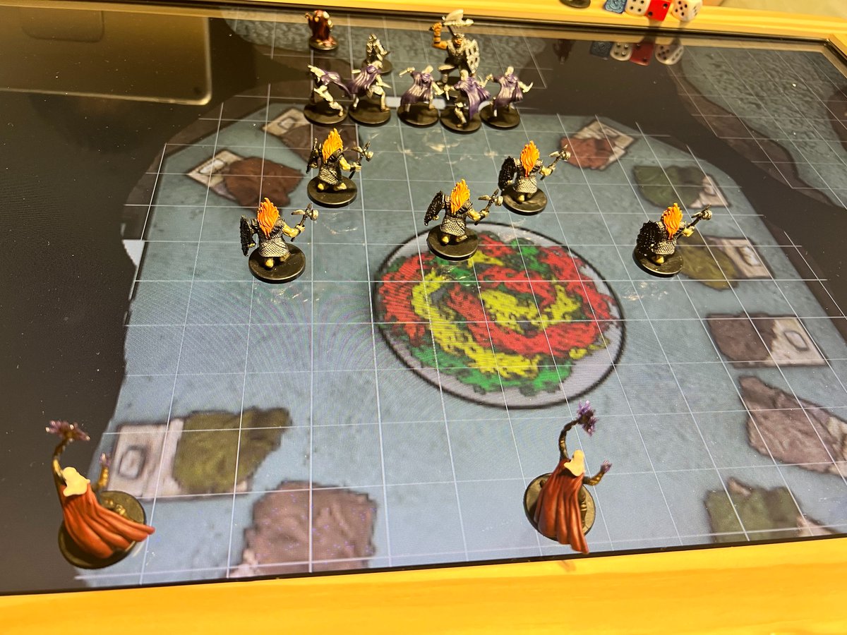 패스파인더 2판 중편 캠페인 5화 후기  
- 어드벤처 패스 Seven Dooms for Sandpoint 5화 플레이 
- 다시 돌아온 던전 이번에는 지하 3층에 진입했다.
- 던전에서 악마 숭배자, 아자토스 숭배자, 그냥 악마, 봉인된 악마, 봉인된 악마가 싫은 고대 영혼, 이끼 포자, 야수 등 다양한 입주민과 만났다.