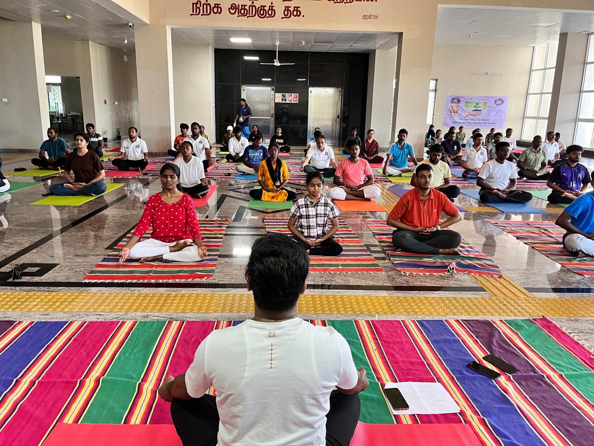 nitpyofficial's tweet photo. Inhale positivity, exhale stress! 🌞🧘 NIT Puducherry celebrated #InternationalYogaDay with a refreshing morning of yoga, breathing exercises & a shared commitment to holistic wellness. 🕉️🙏 #YogaForWellness #HealthyCampus #MindBodySoul #NITPY #WellnessFir https://t.co/H9hB02WZtR
