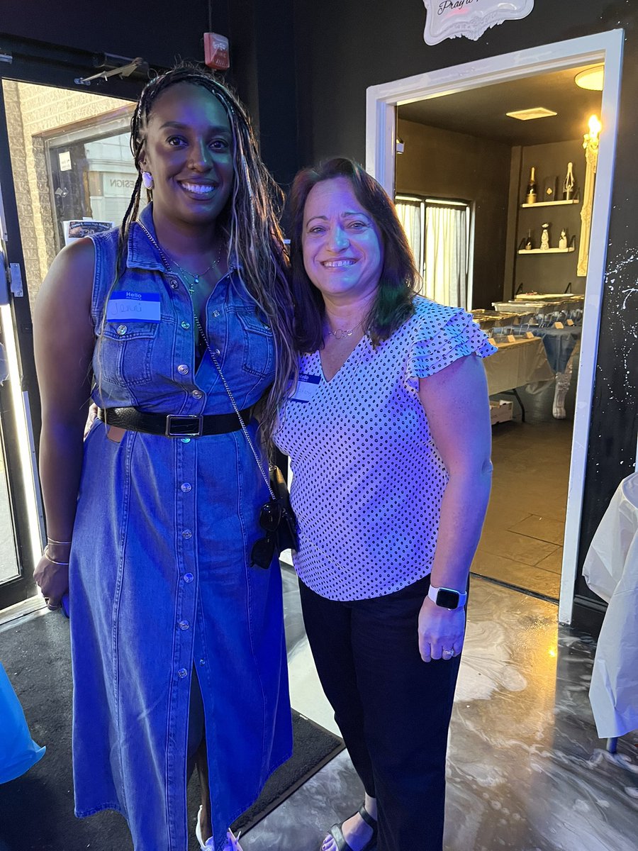 fastesone's tweet photo. I had the opportunity to attend the 20 year reunion for the @SheaHigh class of 2005. It was wonderful to catch up with my former students. @PSDRI_Schools https://t.co/JVrPXA1aW8