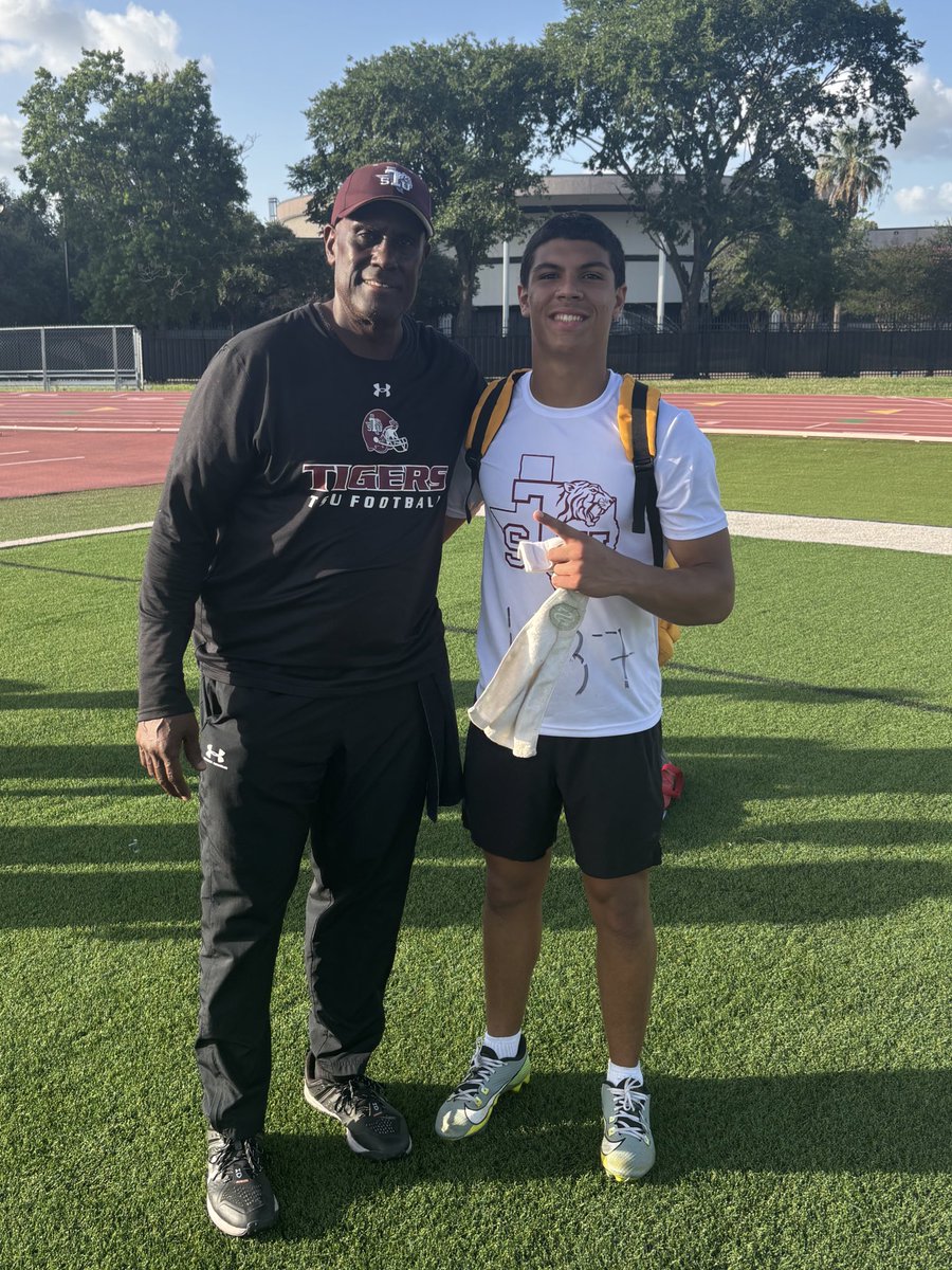 Gavin Guzman (@gavinguzman13) on Twitter photo I had an incredible time at Texas Southern University today!! Blessed to show my talents and compete today, special thanks to <a href="/Coachharold14/">Harold Smith</a> and <a href="/zrollins1024/">Coach Z!</a> for the guidance and knowledge! #ETRTW #RecruitStratford <a href="/StratfordFB1/">Stratford Spartan Football</a> I had an incredible time at Texas Southern University today!! Blessed to show my talents and compete today, special thanks to <a href="/Coachharold14/">Harold Smith</a> and <a href="/zrollins1024/">Coach Z!</a> for the guidance and knowledge! #ETRTW #RecruitStratford <a href="/StratfordFB1/">Stratford Spartan Football</a>
