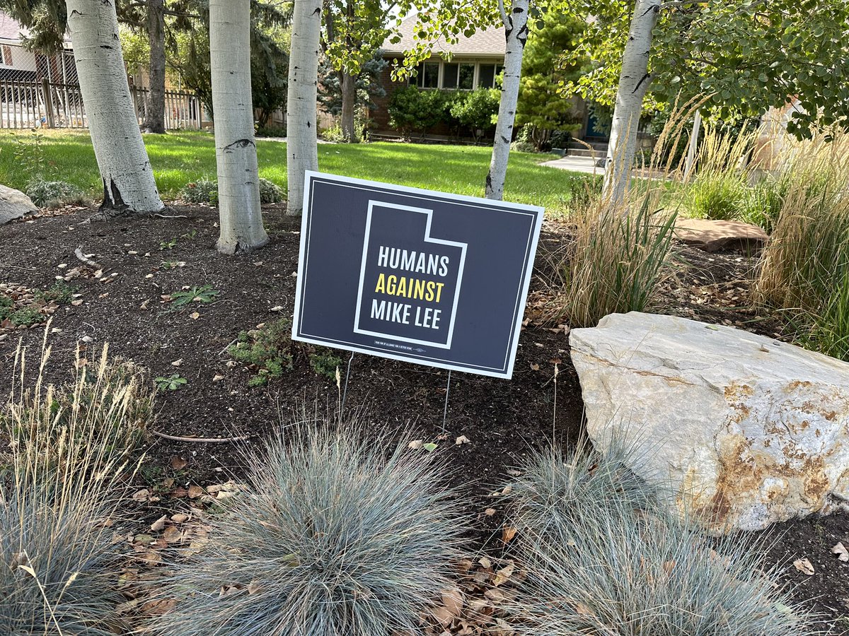 crazyus's tweet photo. #HumansAgainstMikeLee
#KeepOurPublicLandsPublic ๐บ๐ธ
and of course: https://t.co/bKrEw6PLoF https://t.co/MzEJs5HqBB