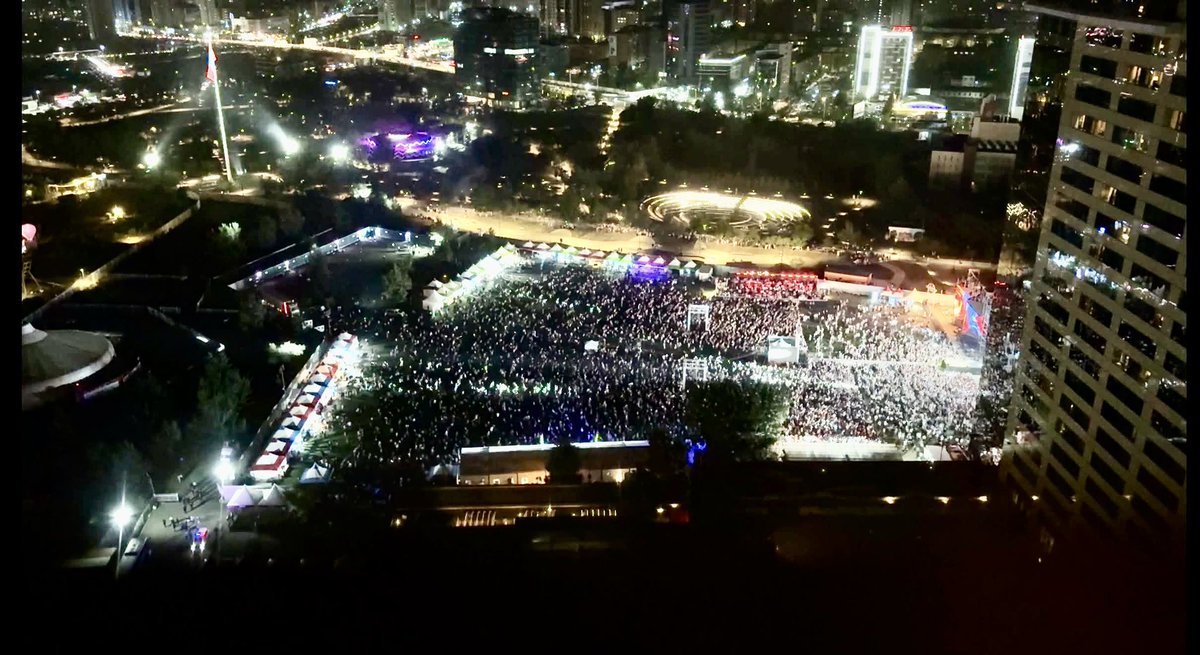 Хурд хамтлагаас Монгол ард түмэндээ баярлалаа түүх юм даа 🙏🙏🙏