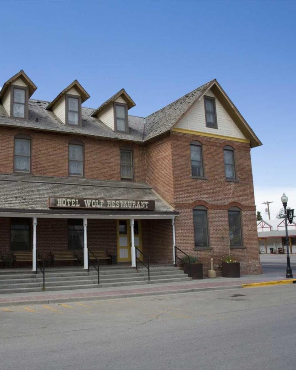 On the hunt for a watering hole in the Cowboy State? Add some of Wyoming's most unique bars to your must-visit list: travelwy.com/43vz9mw

📍 Visit Buffalo WY, Cody Yellowstone, Visit Sheridan, Wyoming &amp; @carboncountywy

Photo 1 by Janet Butterworth

#ThatsWY #Wyoming #WyoLife