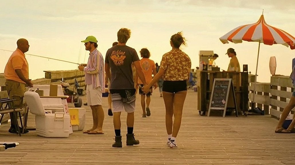 laura (@whzgamora) on Twitter photo 