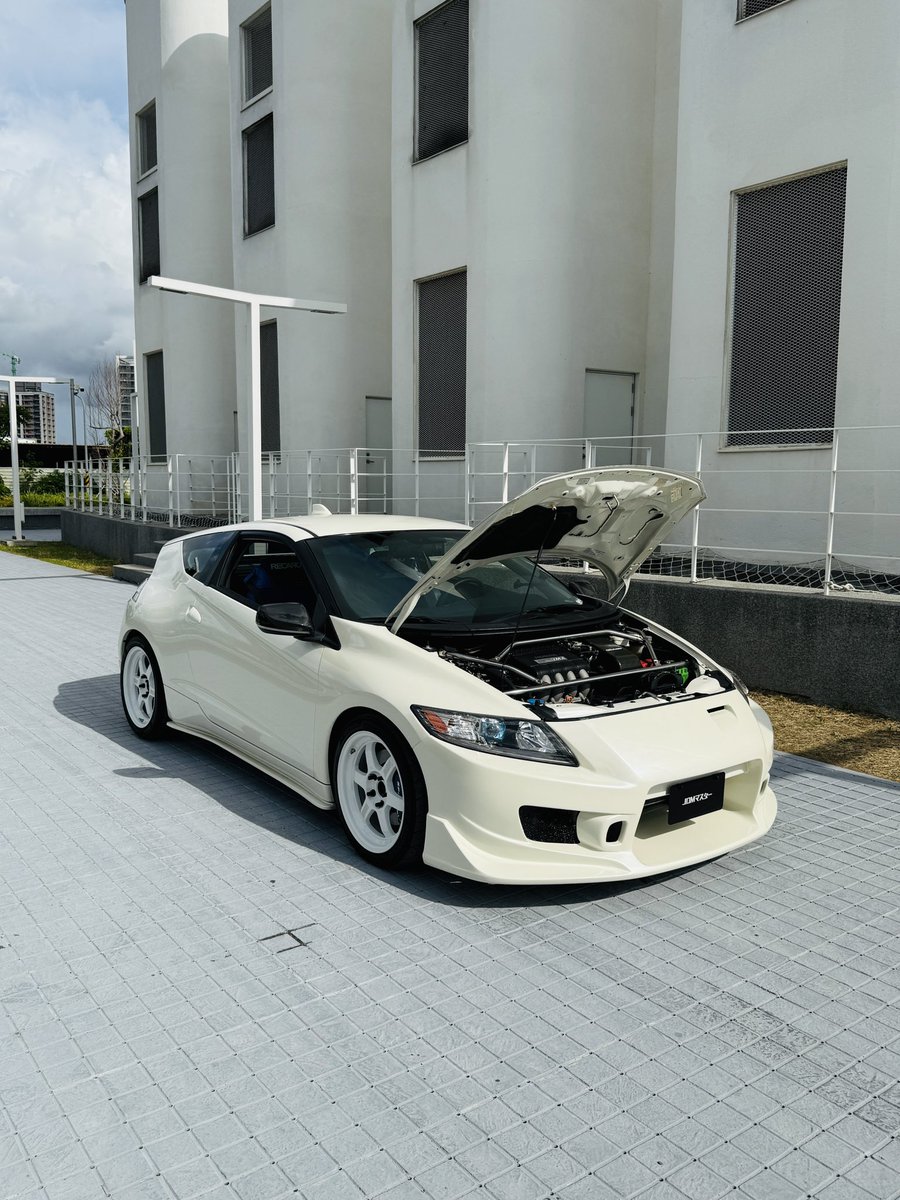 Shaolin_cool's tweet photo. HONDA CR-Z EX 6MT
๐๐๐
#HONDA
#HONDACRZ
#CRZ
#ZF1
#JDM
#JDMMASTER
#RAYSTE37V10th
#CWEST
#SPOONSPORTS https://t.co/SkysECIebo