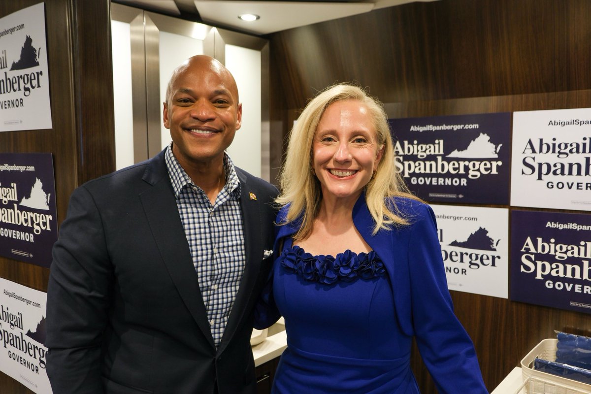 I’m grateful to be surrounded by so many fired up Virginians (and Governor <a href="/iamwesmoore/">Wes Moore</a>!) at <a href="/vademocrats/">Virginia Democrats</a>’s annual Blue Commonwealth Gala tonight. The energy in the room was electric — and a powerful reminder that when we show up together and put Virginia first, we will win this