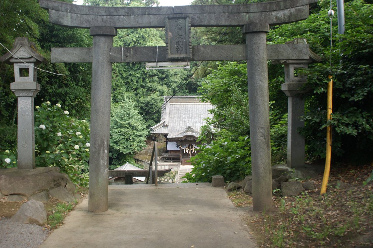 ukeukebassman24's tweet photo. 朝から神社のはしご
#木曽三社神社
#弁財天宮
#SONY
#α380
#MINOLTAlens https://t.co/eKs3xNUTNM