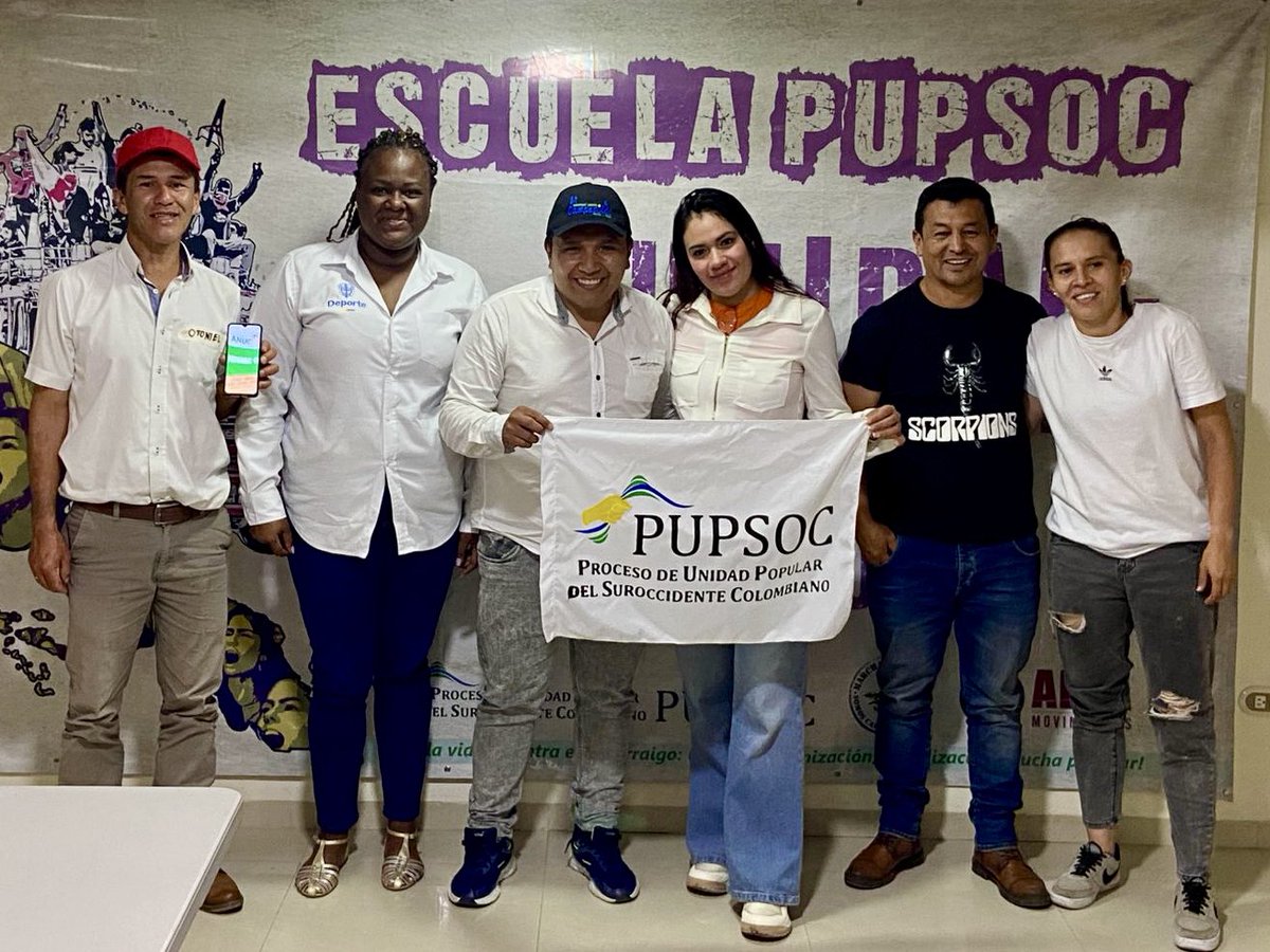 MinDeporteCol's tweet photo. 📍Participamos en la jornada de seguimiento a los acuerdos establecidos con las organizaciones sociales en el marco de la Agenda Nacional Campesina y el Proceso de Unidad Popular del Suroccidente Colombiano – PUPSOC. https://t.co/0qj8WojJhr