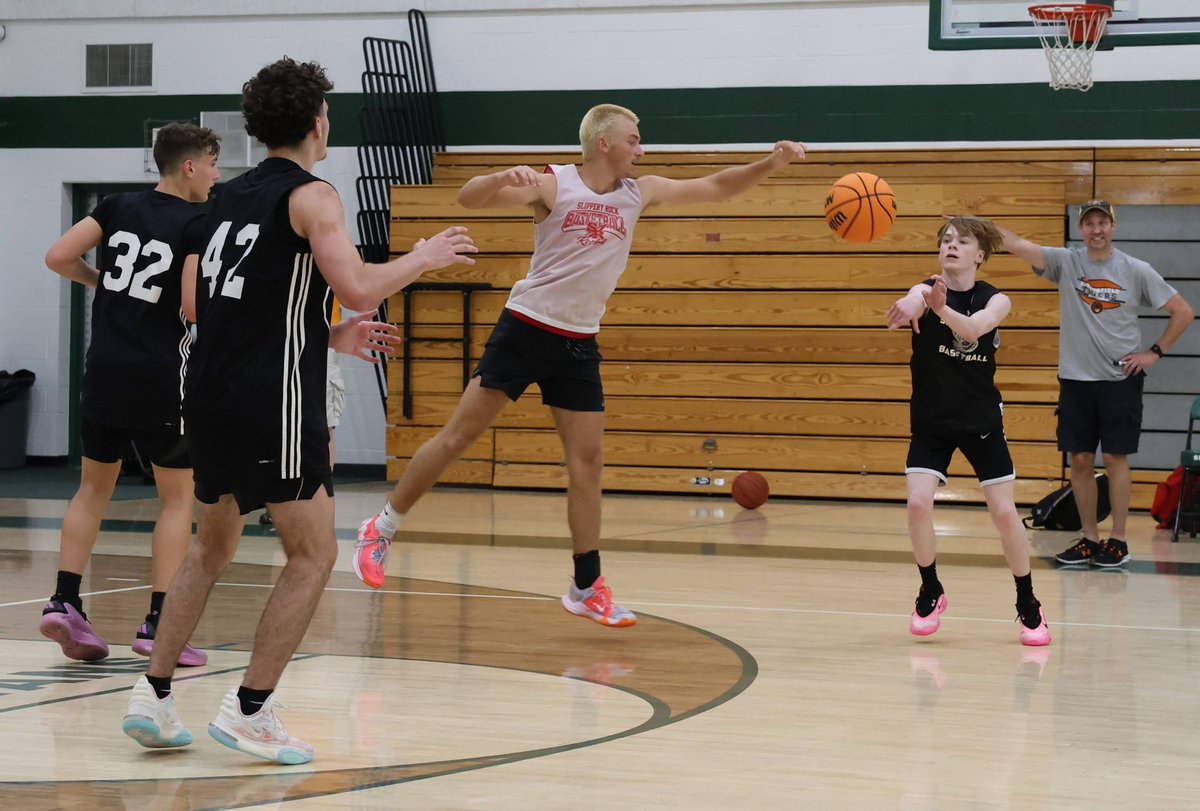 Really appreciate the gritty effort this week for the Tigers, three returning players and 5 freshmen go 3-2 in summer league varsity action in PA for the week.