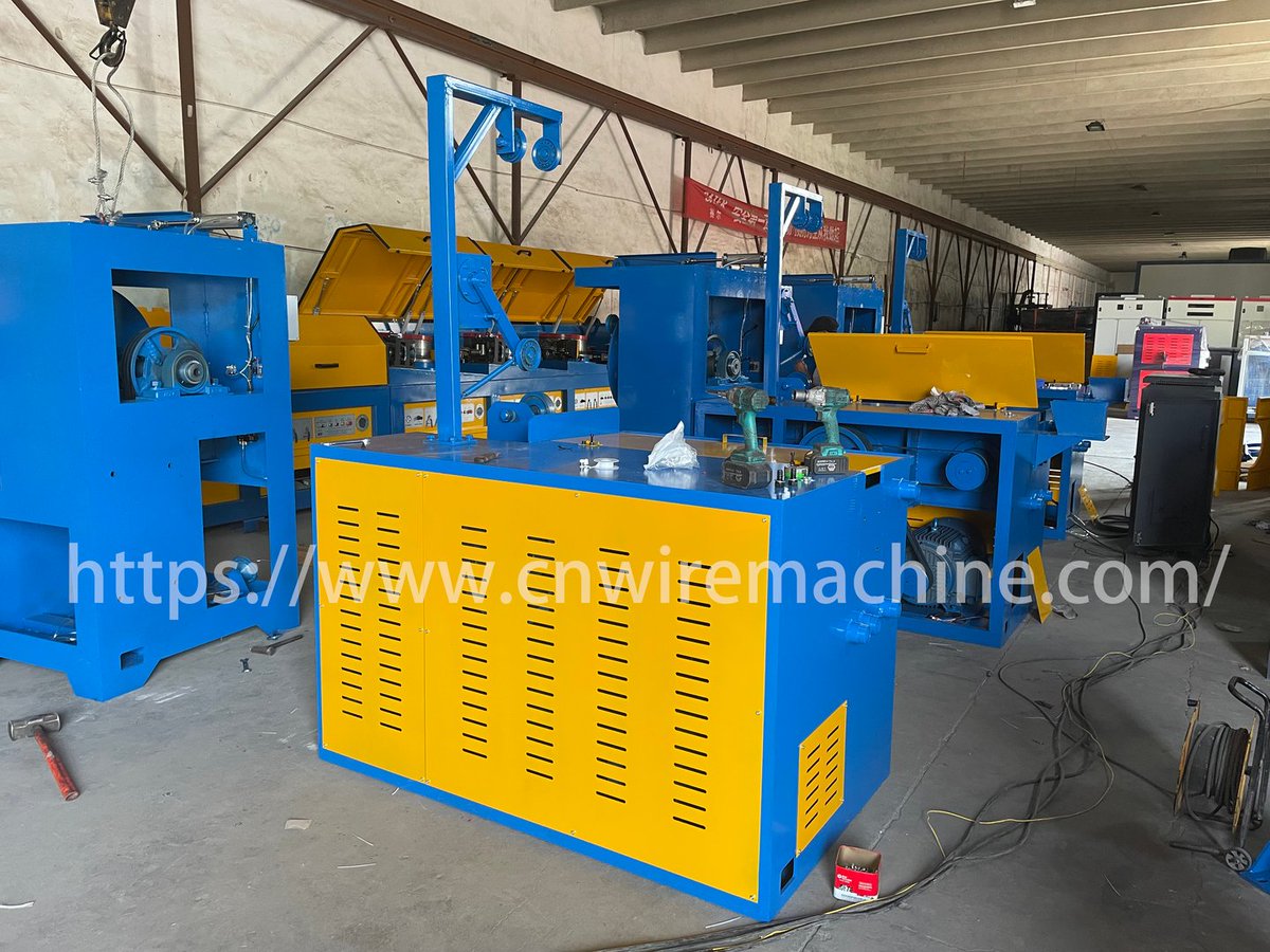 SatleMachinery's tweet image. 🚚 Exciting news! Our custom-designed brushed water tank machines are now being packaged and prepared for delivery. Quality and precision at its finest! #ManufacturingExcellence #Innovation 💧✨ #wiredrawingmachine  cnwiremachine.com