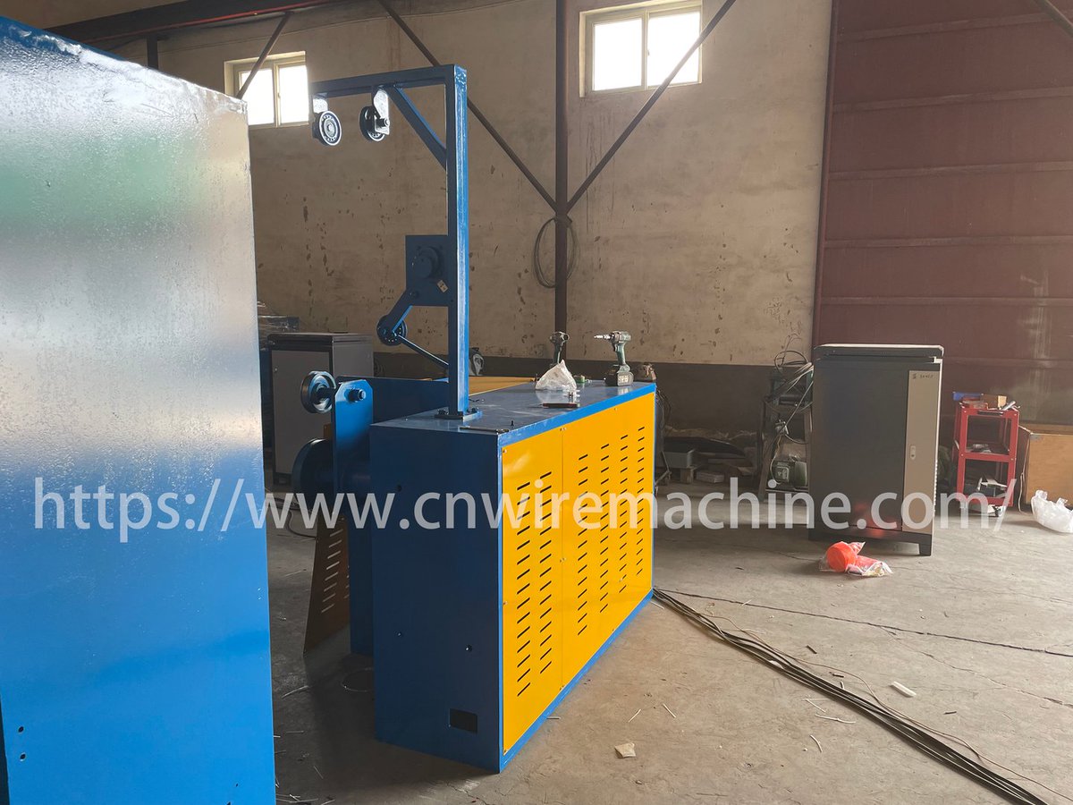 SatleMachinery's tweet image. 🚚 Exciting news! Our custom-designed brushed water tank machines are now being packaged and prepared for delivery. Quality and precision at its finest! #ManufacturingExcellence #Innovation 💧✨ #wiredrawingmachine  cnwiremachine.com