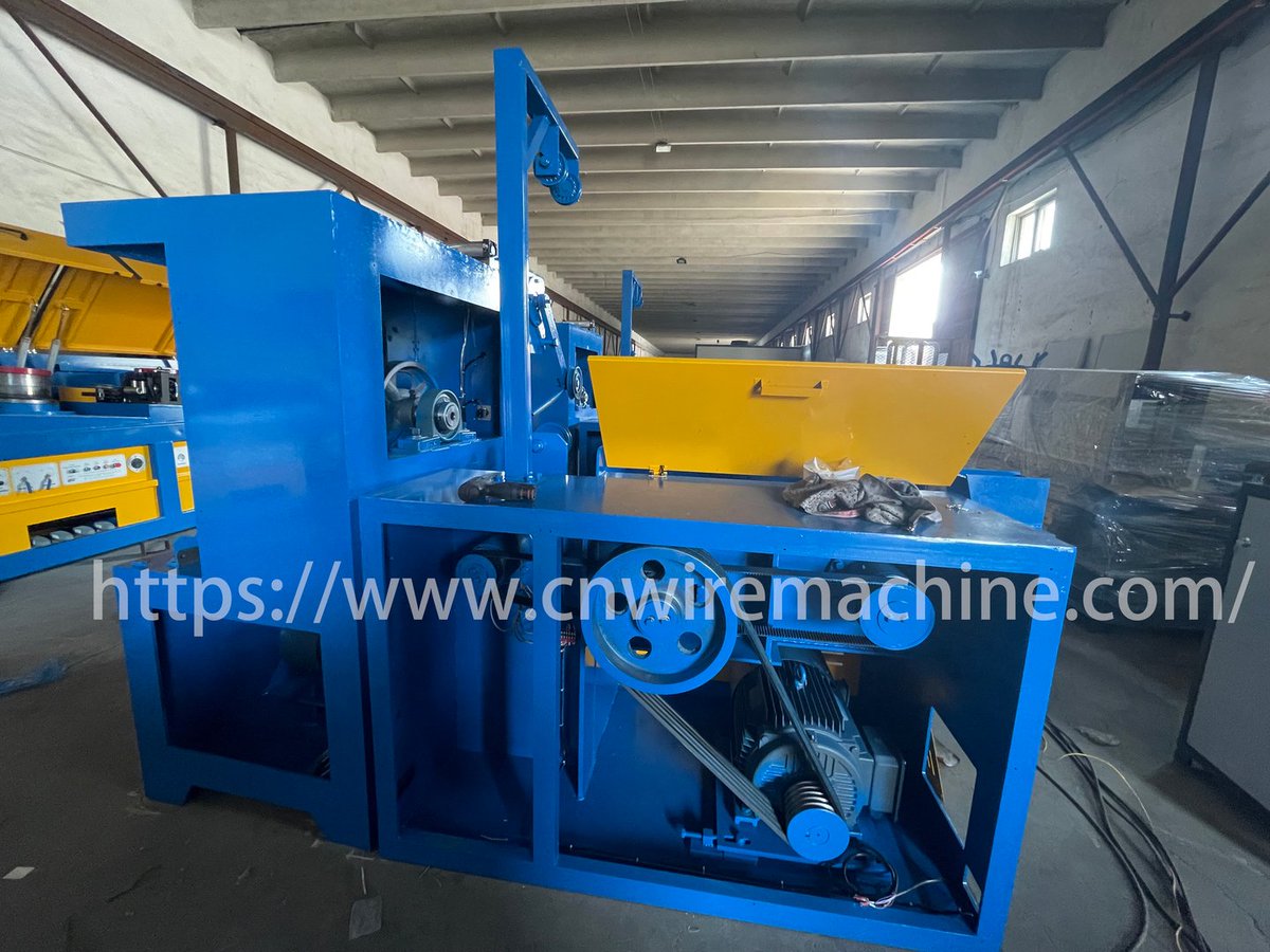 SatleMachinery's tweet image. 🚚 Exciting news! Our custom-designed brushed water tank machines are now being packaged and prepared for delivery. Quality and precision at its finest! #ManufacturingExcellence #Innovation 💧✨ #wiredrawingmachine  cnwiremachine.com